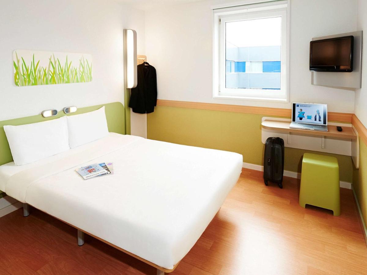 Ibis Budget Besancon Ecole Valentin Hotel ภายนอก รูปภาพ